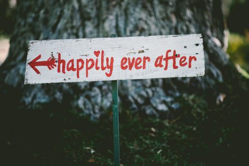 Happily divorced (1)